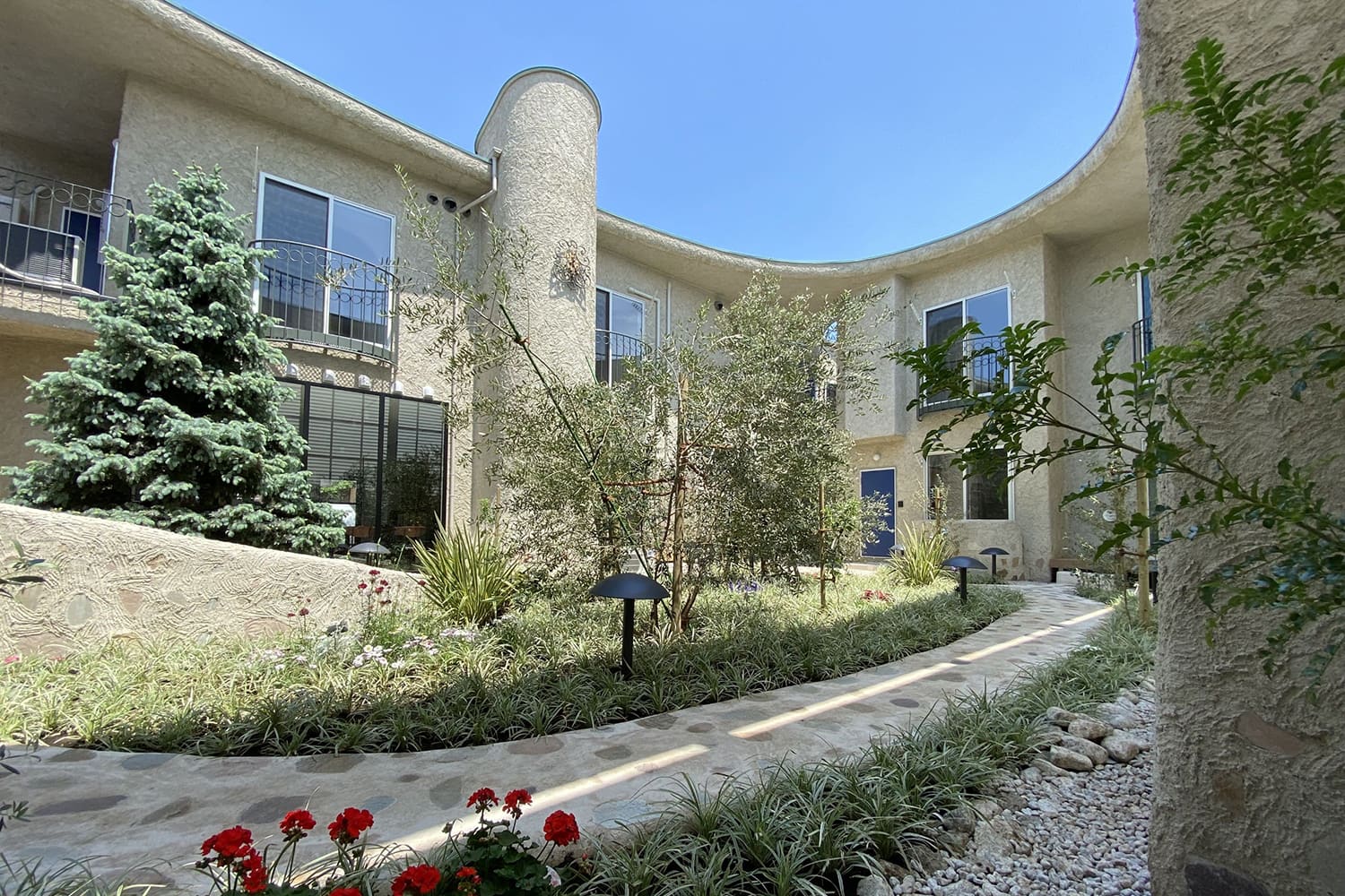 アトリエ ボーヌ- 賃貸住宅建築設計・ローコスト&長期高利回りの中庭アパルトメント - デザイナーズ物件・おしゃれ賃貸・ヨーロッパ風・賃貸経営・中庭アパート アトリエ ボーヌ- 賃貸住宅建築設計・ローコスト&長期高利回りの中庭アパルトメント - デザイナーズ物件・おしゃれ賃貸・ヨーロッパ風・賃貸経営・中庭アパート