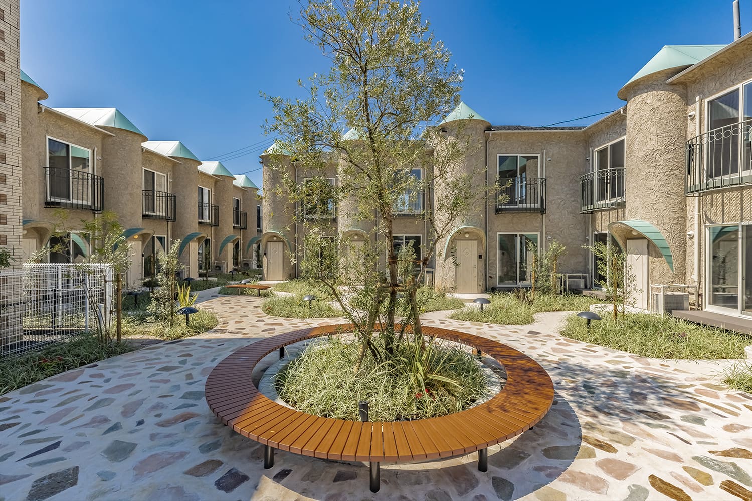 アトリエ ボーヌ- 賃貸住宅建築設計・ローコスト&長期高利回りの中庭アパルトメント - デザイナーズ物件・おしゃれ賃貸・ヨーロッパ風・賃貸経営・中庭アパート アトリエ ボーヌ- 賃貸住宅建築設計・ローコスト&長期高利回りの中庭アパルトメント - デザイナーズ物件・おしゃれ賃貸・ヨーロッパ風・賃貸経営・中庭アパート